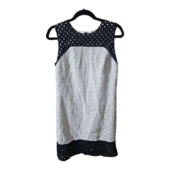 ANN TAYLOR Tweed Eyelet Trim Cream Black Shift Dress - Size 8 - Picture 1 of 7